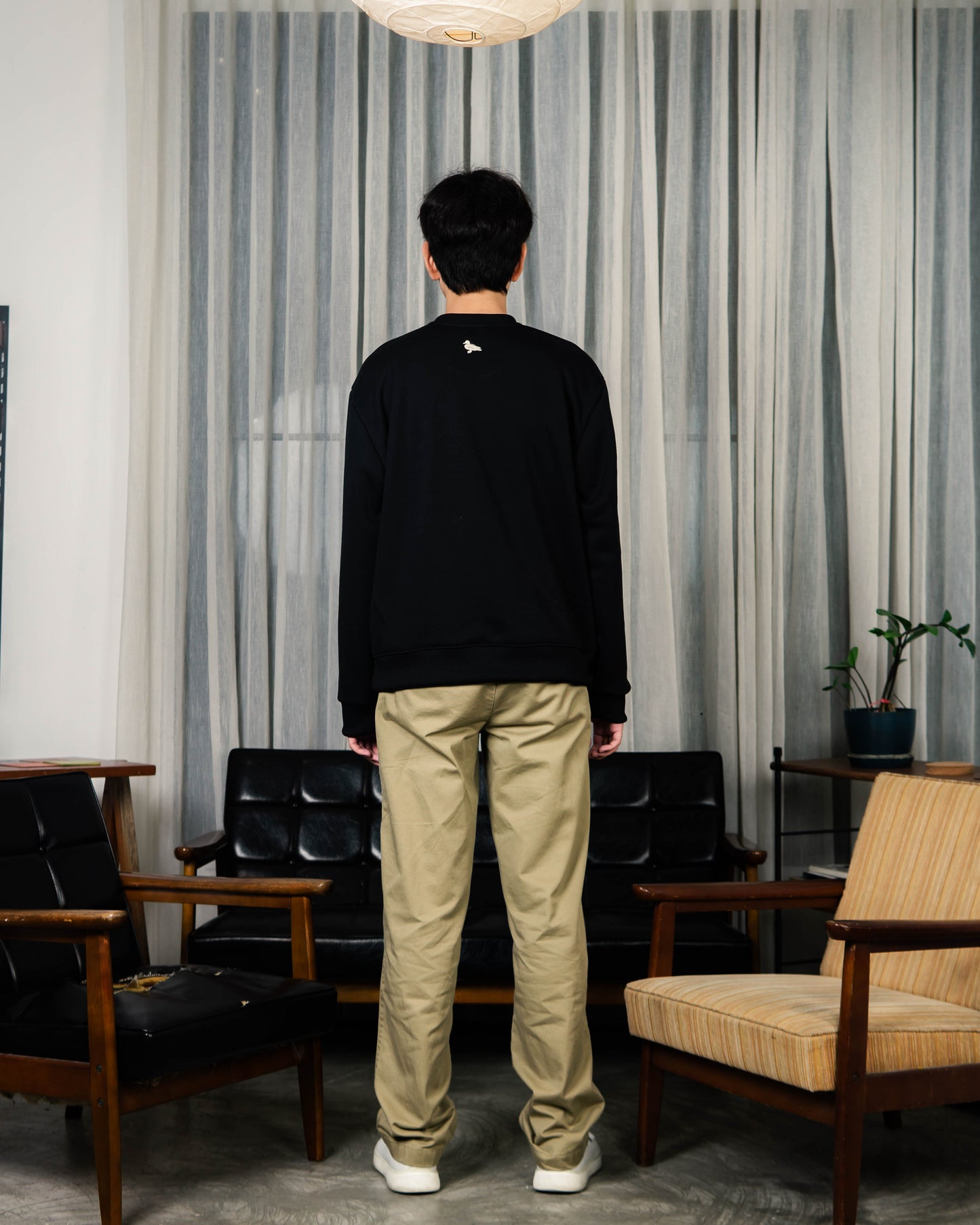 mozy&co. "Still Weather" Pullover in Black