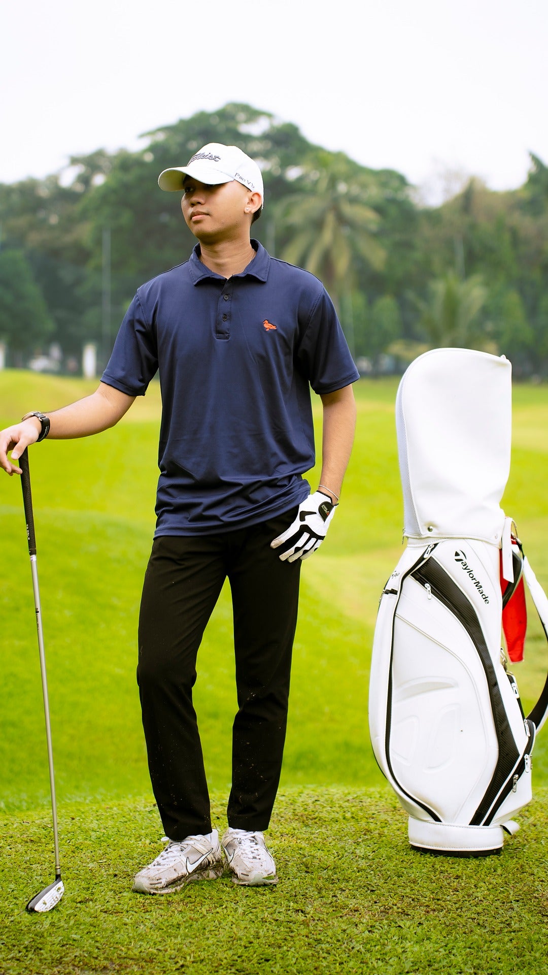 mozy&co. "Fairway" Polo Shirt in Navy Blue
