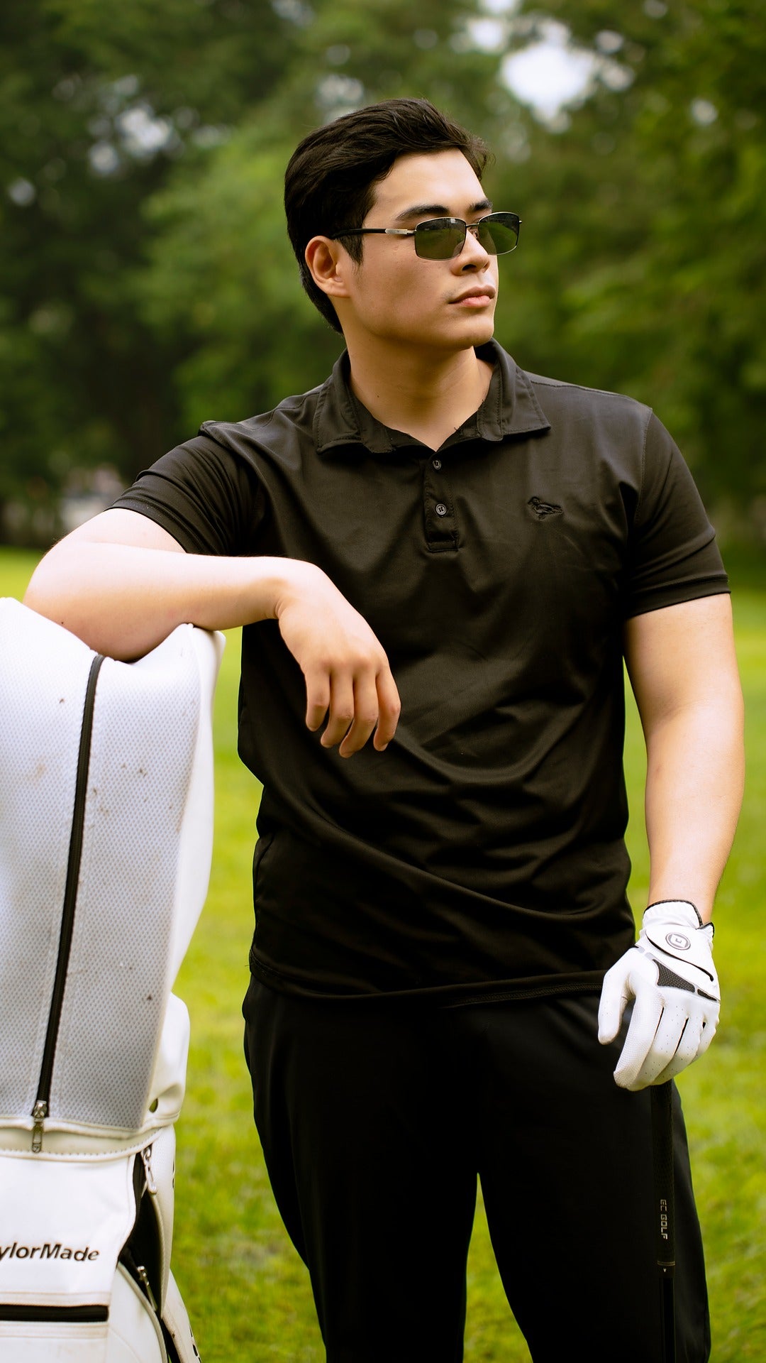 mozy&co. "Fairway" Polo Shirt in Jet Black