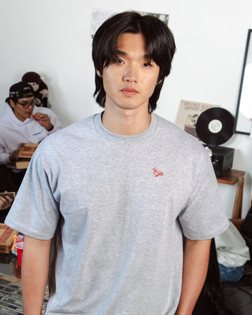 Outline Tee in Sporty Gray