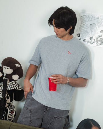 Outline Tee in Sporty Gray